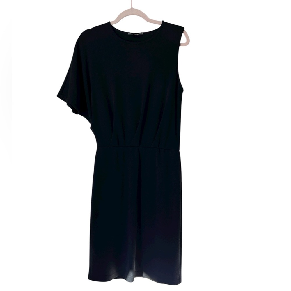 St. John Black Wool Blend One Shoulder Dress Size 6 Asymmetrical‎ Sleeve